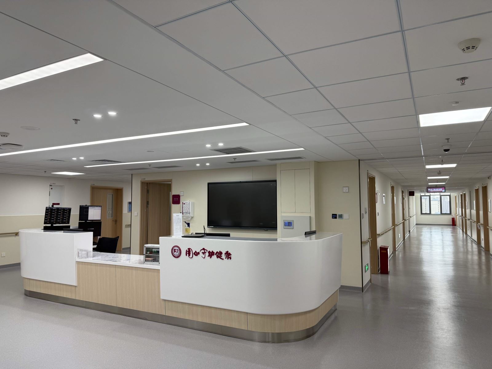 护士站、楼道及病房
