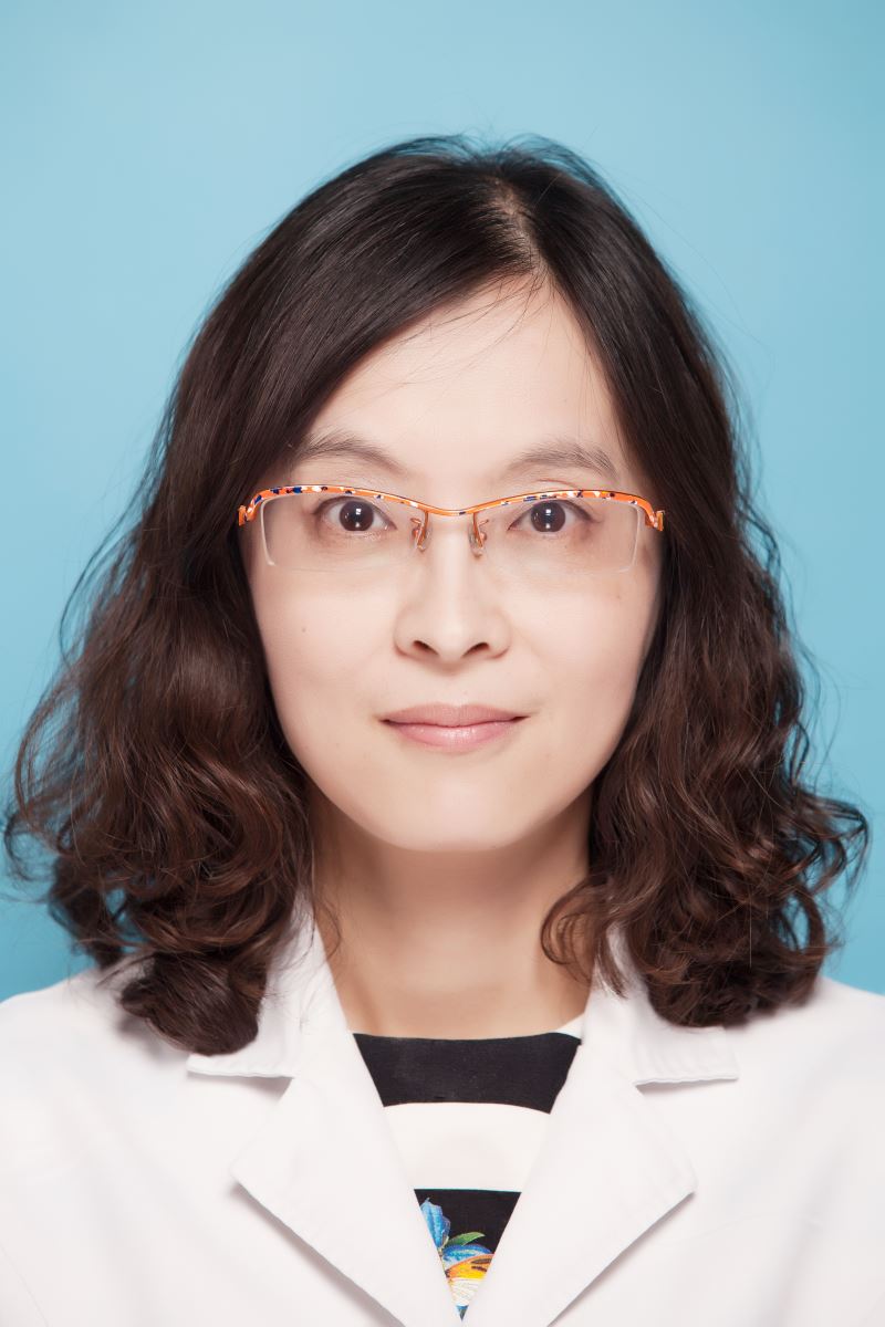李莉
